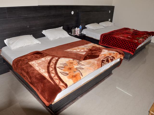 Hotel Devi Mahal Katra  Habitación foto